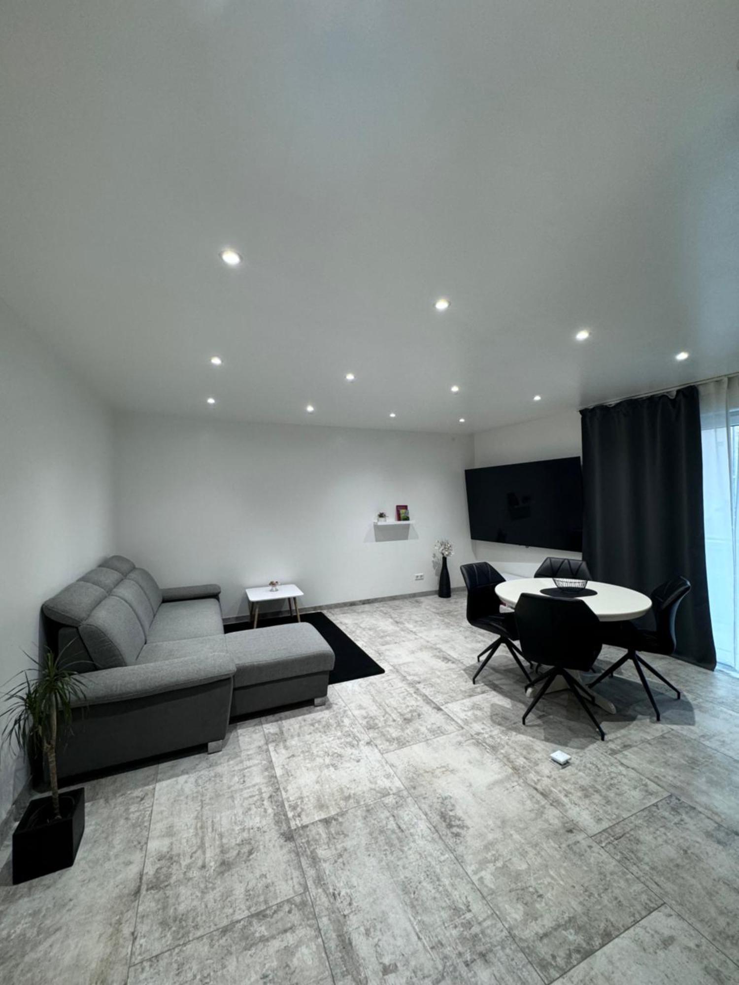 Stylisches City-Apartment ハイルブロン エクステリア 写真